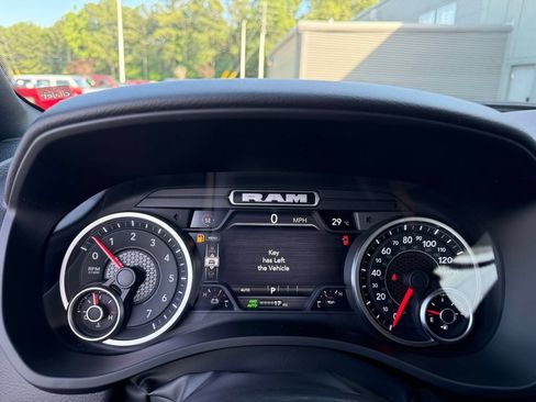 New 2026 RAM 1500 Big Horn AWD/4WD image 15