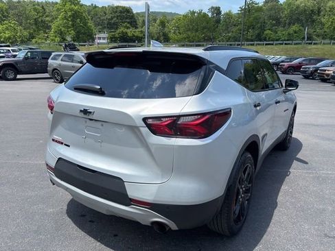 Used 2022 Chevrolet Blazer LT w/ Redline Edition AWD/4WD image 4