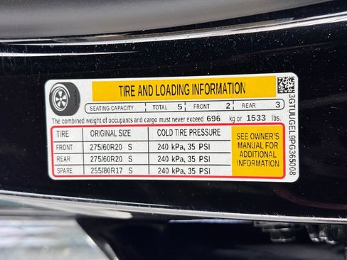 Used 2023 GMC Sierra 1500 Denali w/ Technology Package image 7