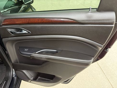 Used 2014 Cadillac SRX Performance w/ Driver Awareness Package image 26
