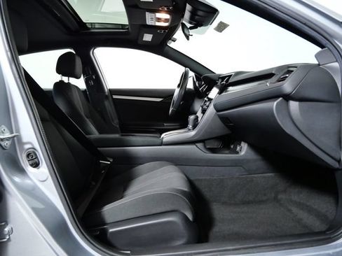Used 2021 Honda Civic EX image 9