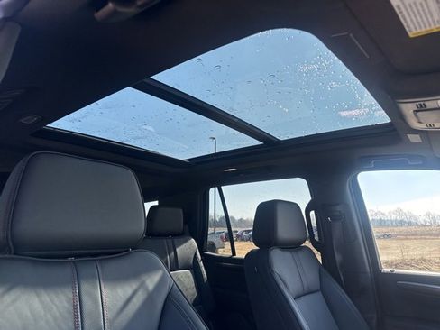 Used 2025 Chevrolet Tahoe RST w/ RST Capability Package image 19