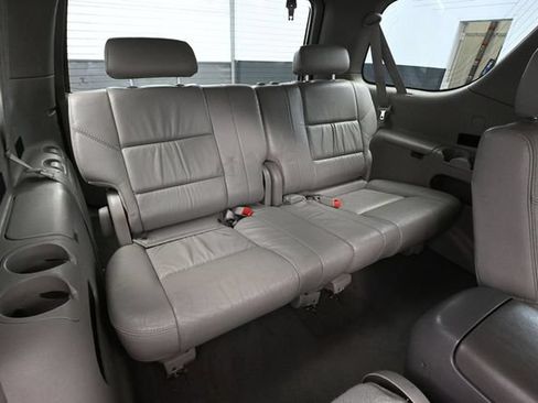 Used 2005 Toyota Sequoia Limited AWD/4WD image 41