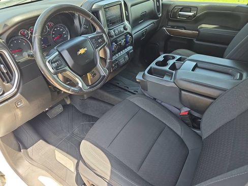 Used 2021 Chevrolet Silverado 2500 LT w/ Fleet Comfort Package AWD/4WD image 16