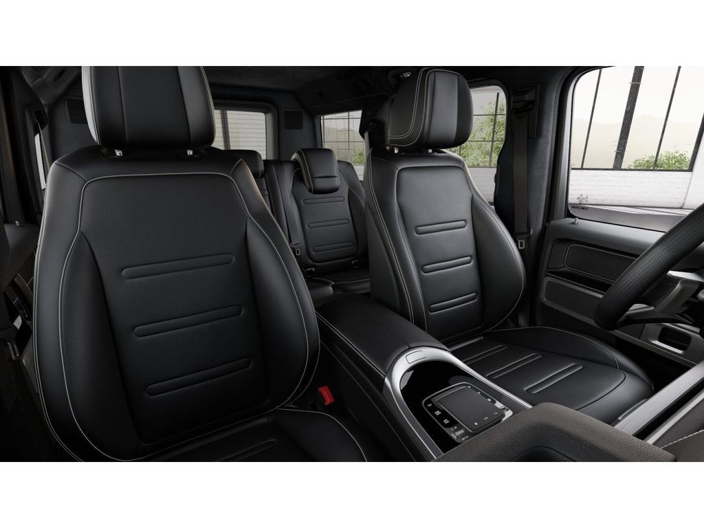 Certified 2025 Mercedes-Benz G 580 w/ EQ Technology image 6