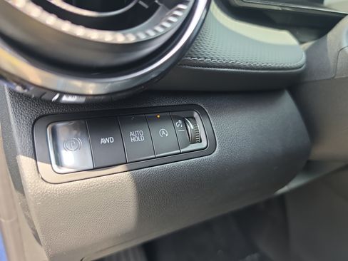 New 2026 Chevrolet Equinox LT w/ Convenience Package II AWD/4WD image 18