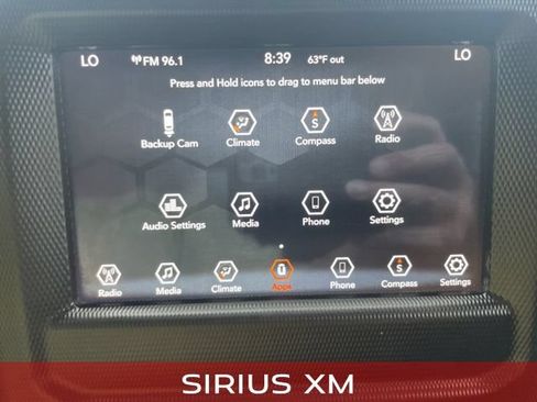 Used 2019 Jeep Wrangler Unlimited Sahara AWD/4WD image 4