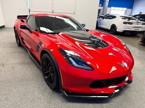 Used 2016 Chevrolet Corvette Z06 w/ 3LZ Preferred Equipment Group image 36