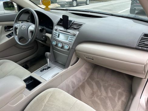 Used 2007 Toyota Camry LE FWD image 14