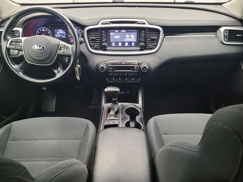 Used 2019 Kia Sorento AWD w/ LX Convenience Package image 22
