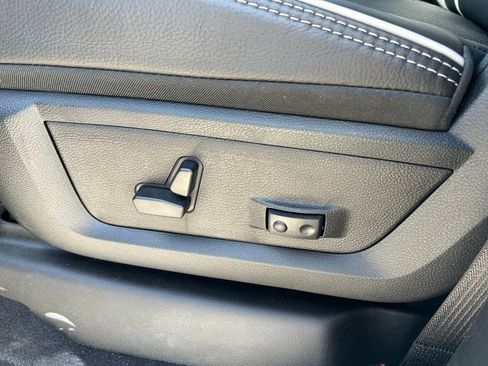 New 2025 RAM 3500 Limited image 10