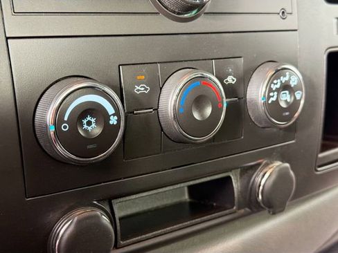 Used 2009 Chevrolet Silverado 1500 W/T w/ LS Package image 15