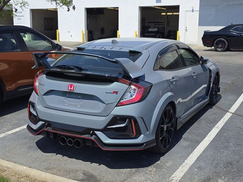 Used 2021 Honda Civic Type R image 3