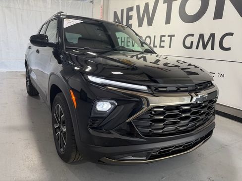 New 2026 Chevrolet TrailBlazer ACTIV w/ Driver Confidence Package FWD image 36