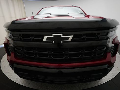 Used 2024 Chevrolet Silverado 1500 LT Trail Boss w/ Convenience Package II AWD/4WD image 21
