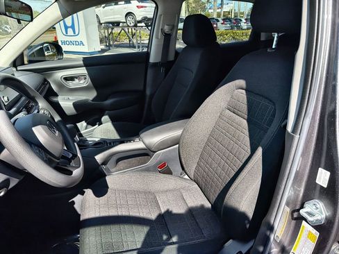 Certified 2025 Honda HR-V LX image 25