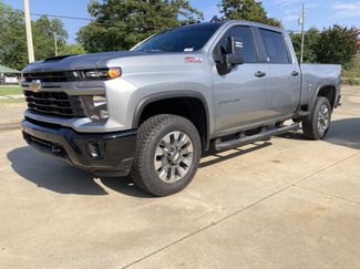 Used 2026 Chevrolet Silverado 2500 Custom w/ Custom Value Package AWD/4WD video 1