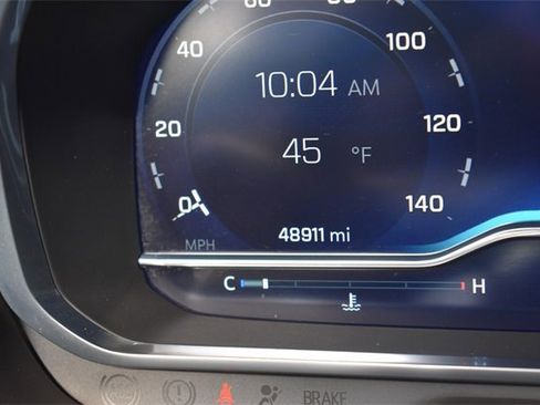 Certified 2023 Chevrolet Suburban RST w/ Sport Performance Package image 33