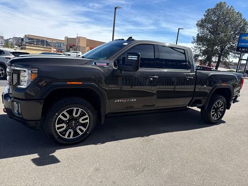 Used 2021 GMC Sierra 3500 AT4 w/ AT4 Premium Plus Package image 2