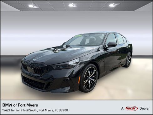 Used 2026 BMW 530i w/ M Sport Package RWD image 1