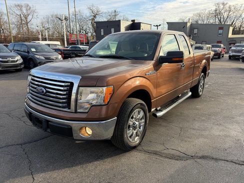 Used 2011 Ford F150 XLT w/ XLT Chrome Pkg image 4