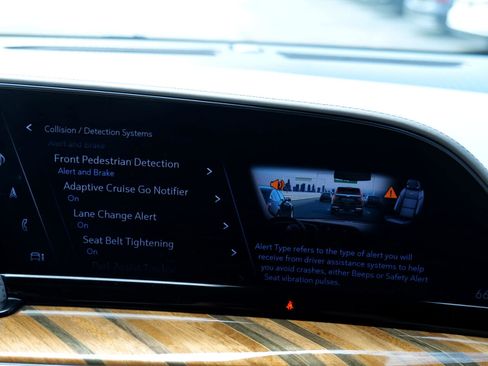 Used 2021 Cadillac Escalade Sport Platinum image 29