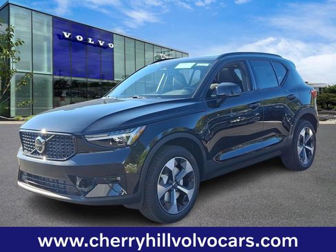 New 2026 Volvo XC40 B5 Plus w/ Protection Package Premier image 3