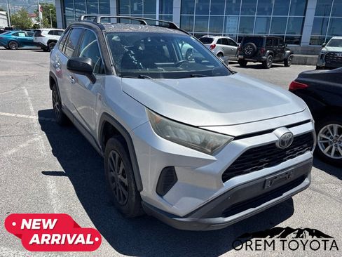 Used 2019 Toyota RAV4 LE w/ All Weather Liner Package AWD/4WD image 6