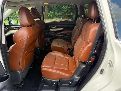 Used 2019 Subaru Ascent Touring AWD/4WD image 7