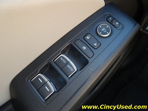 Used 2024 Honda Civic EX-L image 24