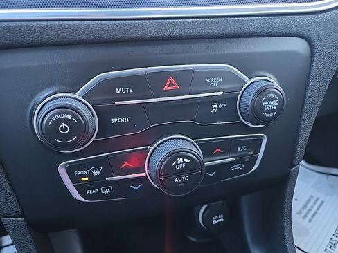 Used 2017 Dodge Charger SXT w/ Rallye Group image 56