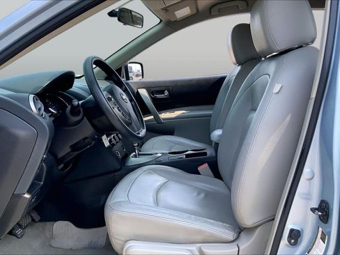 Used 2014 Nissan Rogue S w/ Convenience Package FWD image 8