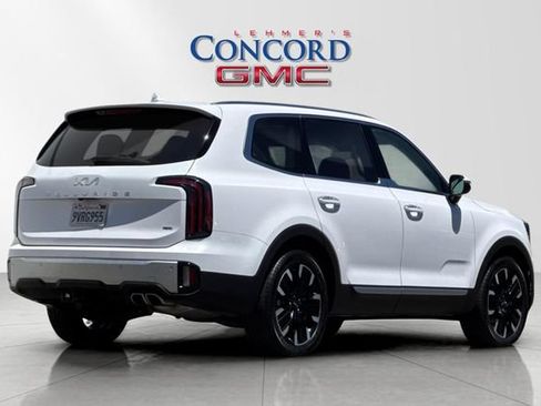 Used 2024 Kia Telluride SX Prestige w/ Towing Package AWD/4WD image 4