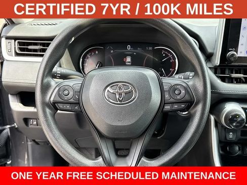 Used 2024 Toyota RAV4 XLE AWD/4WD image 18