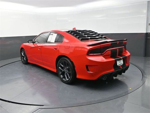 Used 2022 Dodge Charger R/T w/ Plus Group image 5