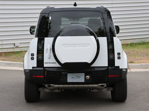 New 2026 Land Rover Defender 110 S AWD/4WD image 5