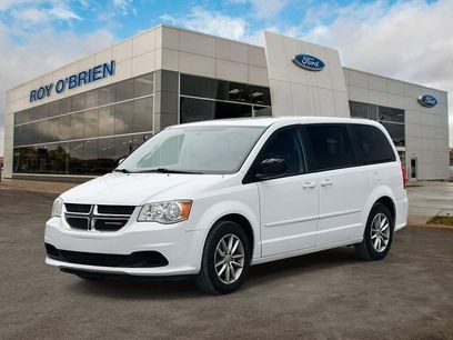 Used 2017 Dodge Grand Caravan SE