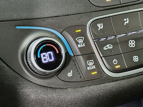 Used 2024 Chevrolet Malibu LT image 26