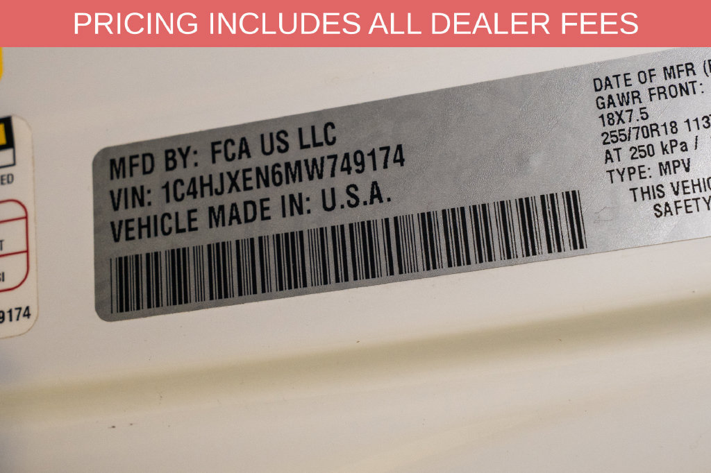 Used 2021 Jeep Wrangler Unlimited Sahara AWD/4WD image 26