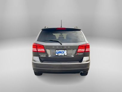 Used 2018 Dodge Journey SE w/ Blacktop Package