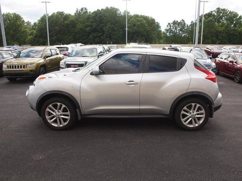 Used 2013 Nissan Juke SL AWD/4WD image 3