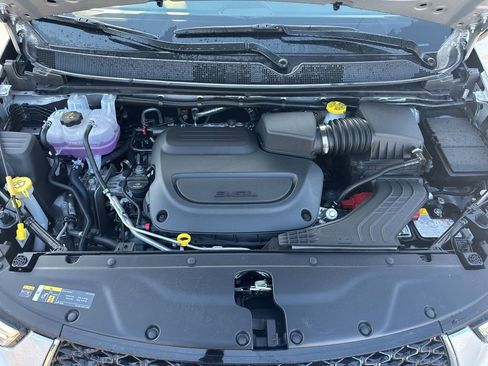 New 2026 Chrysler Pacifica Select image 22