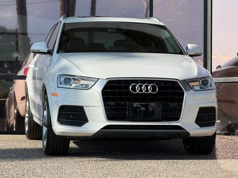 Used 2016 Audi Q3 2.0T Premium Plus w/ Technology Package FWD image 18