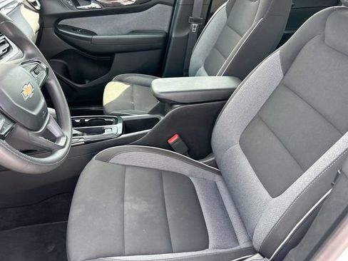Used 2024 Chevrolet TrailBlazer LS FWD image 26