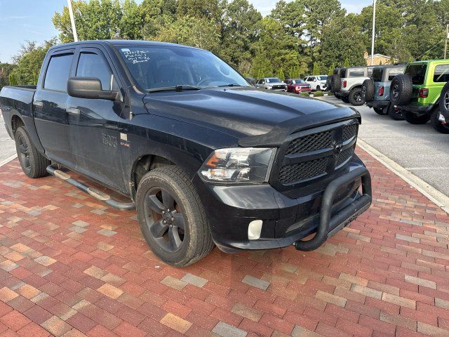 Used 2018 RAM 1500 Express w/ Express Value Package RWD image 19