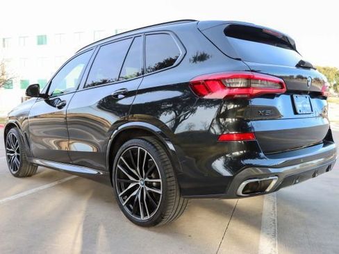 Used 2019 BMW X5 xDrive50i w/ M Sport Package image 5