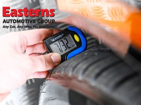 Used 2021 BMW 430i Convertible w/ M Sport Package image 25