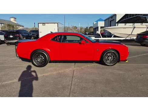 Used 2023 Dodge Challenger SRT Hellcat Redeye image 9