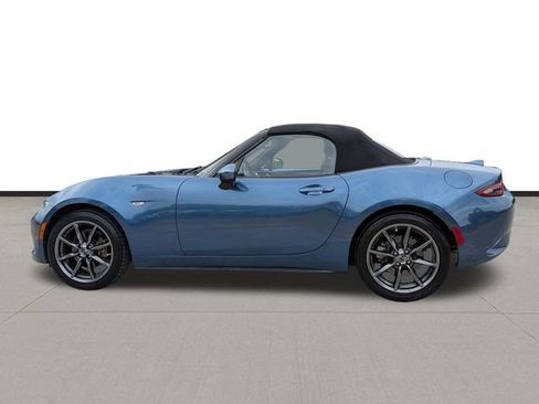 Used 2019 MAZDA MX-5 Miata Grand Touring RWD image 8