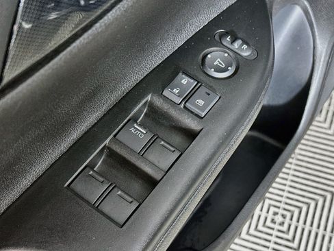 Used 2013 Honda Accord Sport image 17